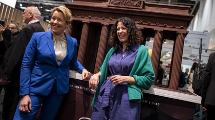 Landeschefin Franziska Giffey (SPD) und Verkehrssenatorin Bettina Jarasch (Grünen) treten auch zur Wiederholungswahl an.
