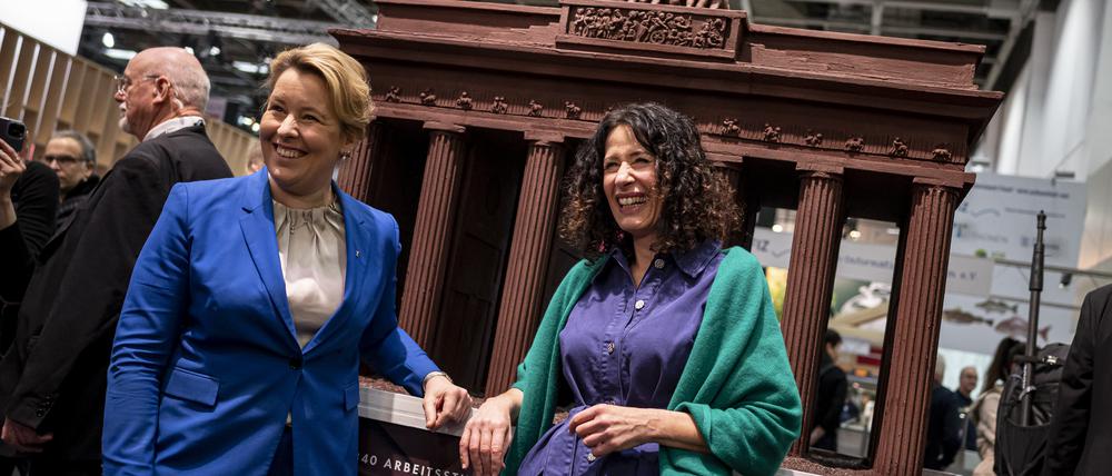 Landeschefin Franziska Giffey (SPD) und Verkehrssenatorin Bettina Jarasch (Grünen) treten auch zur Wiederholungswahl an.