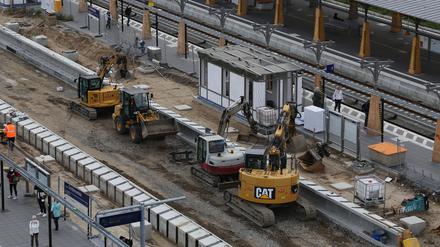 Im Frühjahr 2024 sollen die Baumaßnahmen am Bahnhof Schöneweide beendet sein 