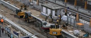 Im Frühjahr 2024 sollen die Baumaßnahmen am Bahnhof Schöneweide beendet sein 