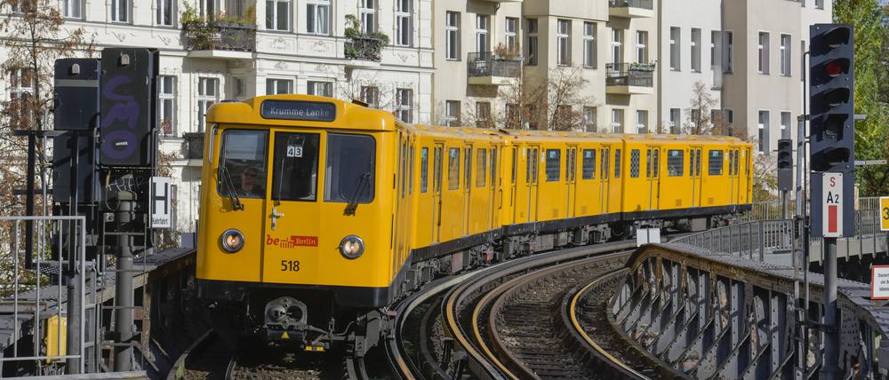 Die U-Bahn am Schlesischen Tor. 