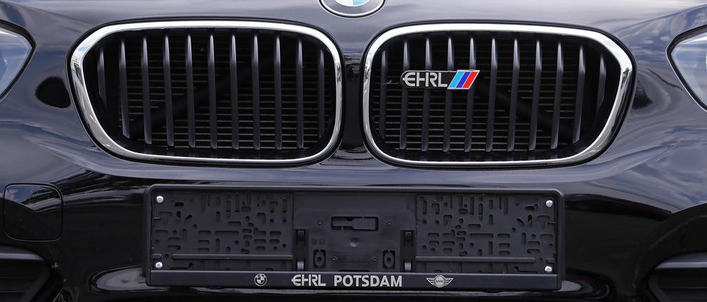 Ohne Nummernschild nicht wirklich eine Alternative.