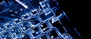 Tasten einer beleuchteten Tastatur.