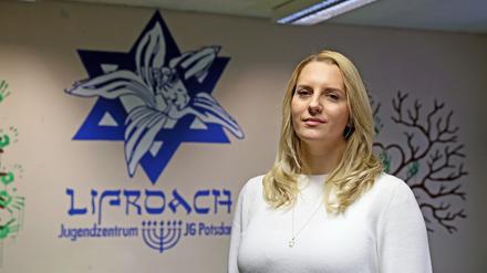 Anna Antonova im Jugendzentrum der Jüdischen Gemeinde Potsdam Stadt. 