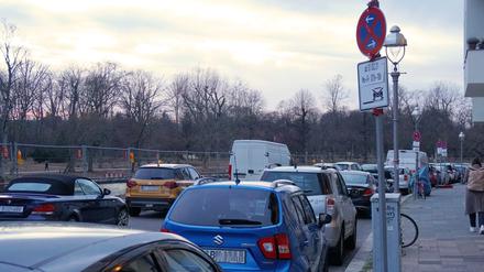 Berlin, Bonhoefferufer.