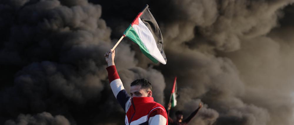 Gerade unter jungen Palästinensern wächst die Bereitschaft, sich mit militanten Mitteln gegen Israel zu wehren.