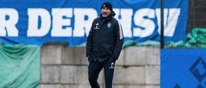 Tim Walter durfte nach dem verpassten Aufstieg in der vergangenen Saison weitermachen.