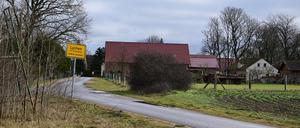 Das Ortseingangsschild des Lychener Ortsteiles Rutenberg. 