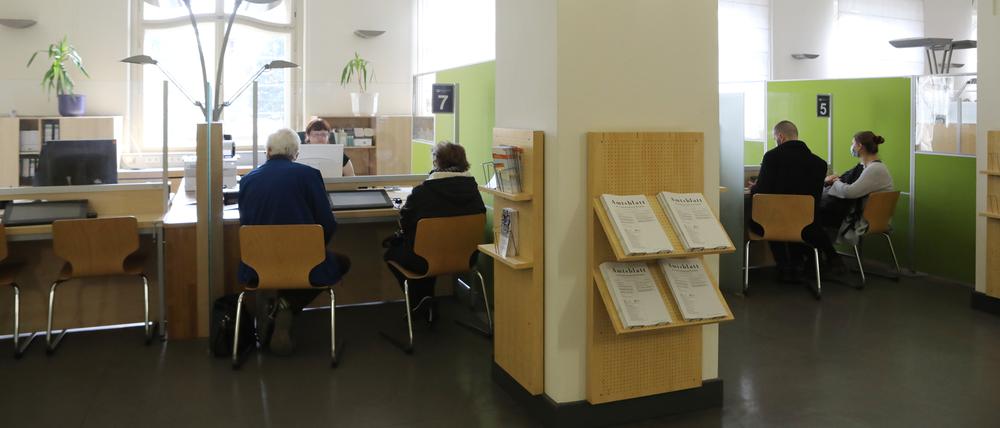 Das Bürgerservicecenter im Rathaus hat geöffnet. 