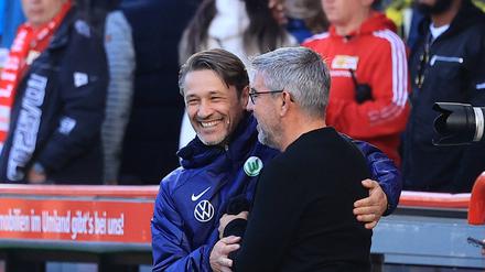 Man schätzt sich. Urs Fischer (rechts) und Niko Kovac treffen am Dienstag im Pokal aufeinander. 