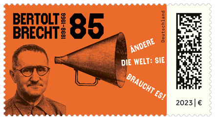 Hört, was durch dieses Megafon ertönt. Gedenkmarke der Deutschen Bundespost zum 125. Geburtstag von Bertolt Brecht.