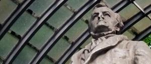 Berlin, Tiergarten , das Richard-Wagner-Dennkmal an der Tiergartenstraße Foto: Kai-Uwe Heinrich