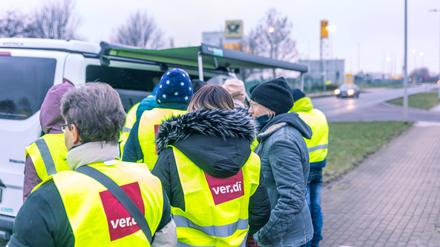 Die Gewerkschaft Verdi bei einem Streik (Symbolbild) 