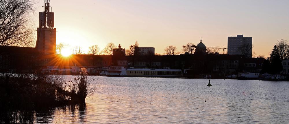 Sonnenuntergang in Potsdam im Januar 2023.