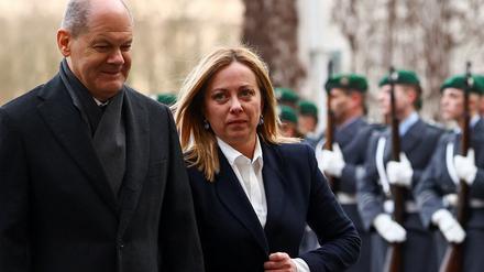 Bundeskanzler Olaf Scholz empfängt die italienische Regierungschefin Giorgia Meloni am Freitag in Berlin.