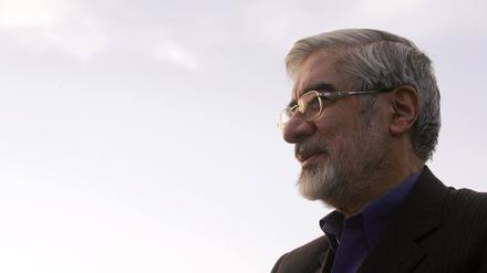 Der Reformpolitiker Mir-Hossein Mussawi meldet sich aus dem Hausarrest zu Wort (Archivbild).