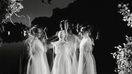 Foto: Yael Bartana, Gravity (III) / Wannsee Contemporary
