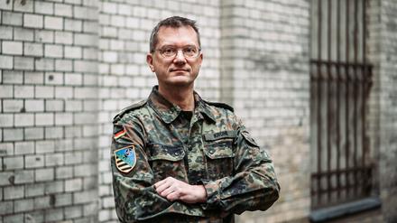Alexander Krone, hier im Innenhof des Tagesspiegel-Verlagsgebäudes, muss binnen weniger Tage einsatzbereit sein.