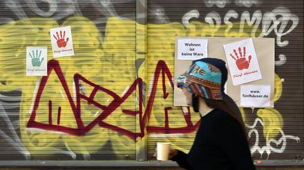 Auch die Lausitzer Straße 18 wurde von dem schwedischen Wohnungskonzern Heimstaden Bostad gekauft.
