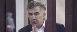 Michail Saakaschwili, früherer Präsident von Georgien, spricht 2021 während einer Gerichtsanhörung.