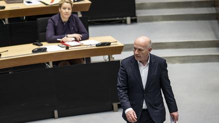 Franziska Giffey (SPD), Regierende Bürgermeisterin von Berlin, und Kai Wegner, CDU-Fraktionsvorsitzender, im Berliner Abgeordnetenhaus.