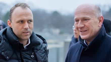 Sebastian Czaja (l), Vorsitzender der FDP-Fraktion im Berliner Abgeordnetenhaus, und Kai Wegner, CDU-Fraktionsvorsitzender im Berliner Abgeordnetenhaus. 