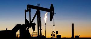 Gas als Nebenprodukt der Erdölförderung wird oftmals einfach abgefackelt.