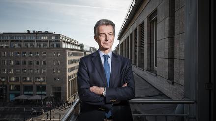 „Putin glaubt, dass wir dekadente Schwächlinge sind“ – Christoph Heusgen auf dem Balkon seines Büros in der Berliner Friedrichstraße