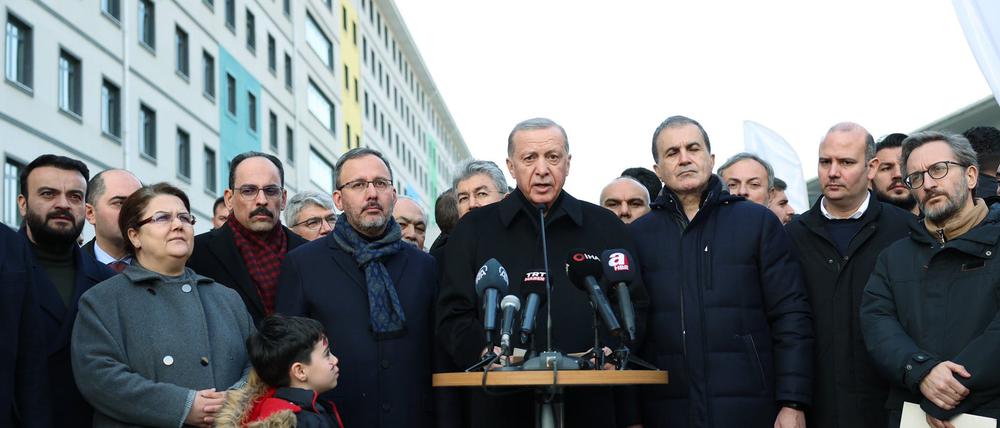 Präsident Erdogan habe in der Baupolitik versagt.