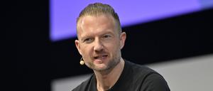 Tobias Henning, General Manager, TikTok Germany, will sich für die queere Community einsetzten.  