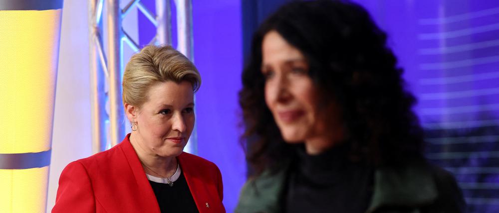 Das Ende einer kurzen Zusammenarbeit: Die Regierende Bürgermeisterin Franziska Giffey (SPD) und ihre Stellvertreterin Bettina Jarasch (Grüne) werden im künftigen Senat nicht mehr zusammenarbeiten.