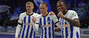 Trio mit drei Toren. Marton Dardai, Derry Scherhant und Jessic Ngankam (von links) machten mit ihren Treffern aus dem 0:1 gegen Gladbach zwischenzeitlich ein 3:1.
