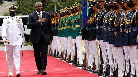 Nach einem Besuch von US-Verteidigungsminister Lloyd Austin Anfang Februar verkündeten die Philippinen und die USA ein Wiederaufleben ihrer militärischen Zusammenarbeit.