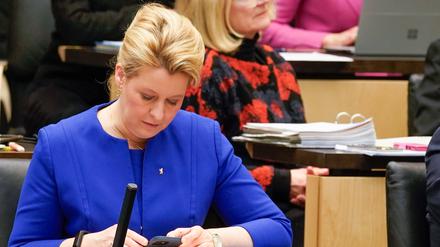 Berlin, Deutschland 10. Februar 2023: 1030. Sitzung des Bundesrates - 2023 Im Bild: Franziska Giffey, Regierende BÃ¼rgermeisterin von Berlin SPD Bundesrat Berlin *** Berlin, Germany 10 February 2023 1030 meeting of the Bundesrat 2023 In the picture Franziska Giffey, Governing Mayor of Berlin SPD Bundesrat Berlin Copyright: xFotostandx/xReuhlx