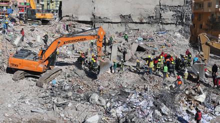 Die Millionenstadt Diyarbakir ist stark von dem Erdbeben betroffen.