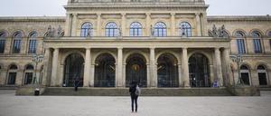Der Tatort: Die Staatsoper in Hannover. 
