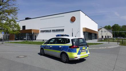 Die Stadthalle in Falkensee. Schauplatz einer QAnon-Party? 