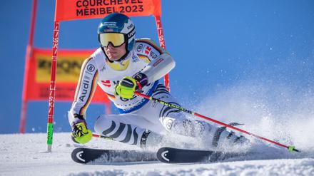 Alexander Schmid stürzte im Teamwettbewerb.