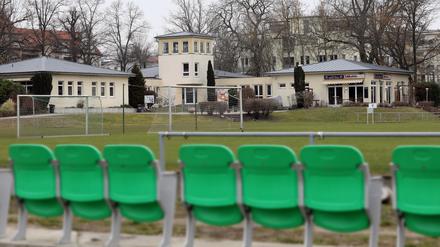 Um die Zukunft des Sportplatzes des ESV Lok Potsdam in der Berliner Straße wird seit langem gerungen. 