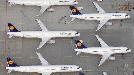 Von den angekündigten Streiks ist auch die Lufthansa betroffen. (Archivbild)
