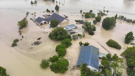 Die Wassermassen in Neuseeland reichten mancherorts bis ins zweite Stockwerk.