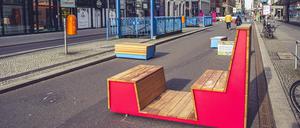 News Themen der Woche KW05 News Bilder des Tages 05 . 02 . 2023 , Berlin / Mitte : Die Friedrichstra√üe ist zwischen Franz√∂sische Stra√üe und Leipziger Stra√üe f√ºr den Autoverkehr gesperrt . *** 05 02 2023 , Berlin Mitte Friedrichstra√üe is closed for car traffic between Franz√∂sische Stra√üe and Leipziger Stra√üe