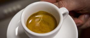 Espresso hat nicht nur besonders viel Aroma, sondern enthält auch viele sekundäre Pflanzenstoffe, die der Gesundheit förderlich sind.