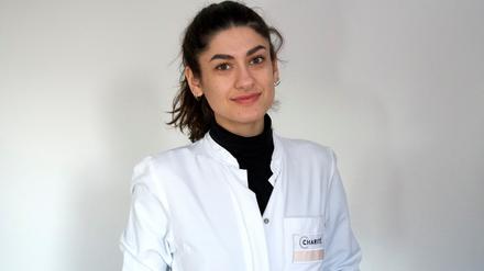 Anahita Khamseh, Medizinstudentin in der Charité