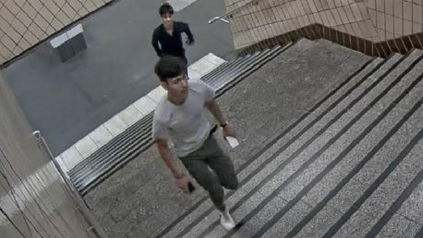 Mann 41 Am Berliner U Bahnhof Bewusstlos Getreten Polizei Startet Fahndung - iygelv5