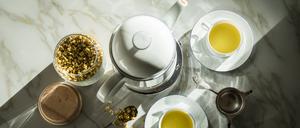 Kräuter- und Arzneitee sind nicht dasselbe. Arzneitee muss eine Mindestmenge wirksamer Inhaltsstoffe haben. 