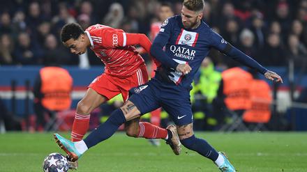 Sergio Ramos (r.) war nach der Niederlage gegen die Bayern frustriert.