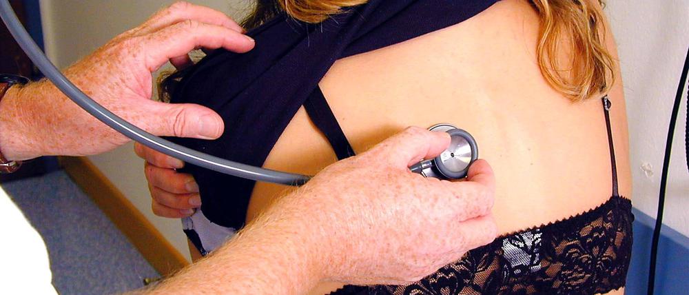 Vor der Beamtung wird erstmal die Gesundheit geprüft.