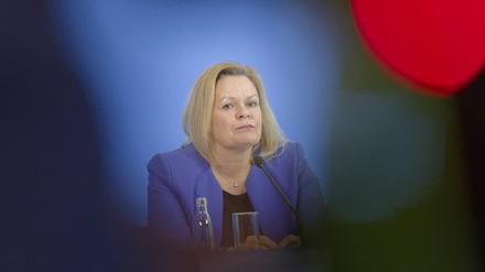 Nancy Faeser auf der Pressekonferenz zum Flüchtlingsgipfel im Februar 2023. 