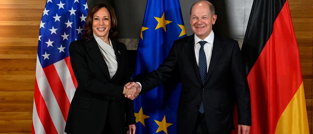 Bundeskanzler Olaf Scholz und US-Vize-Präsidentin Kamala Harris.